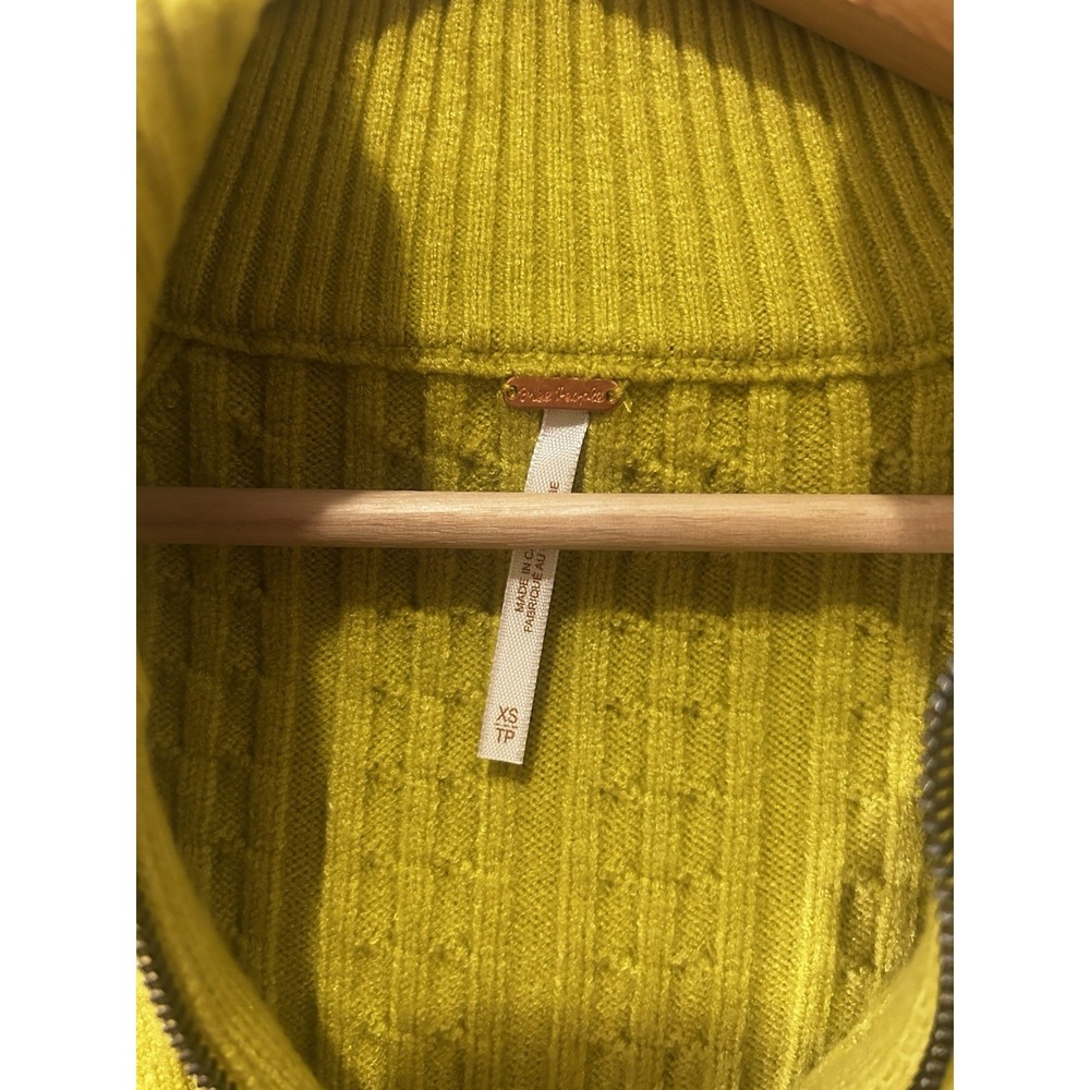 Free People Eliza Mini Skirt Sweater Set, size XS, color Chartreuse‎ NWT - Picture 10 of 12